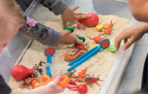 Children Sensory Play - The Honest Mommy